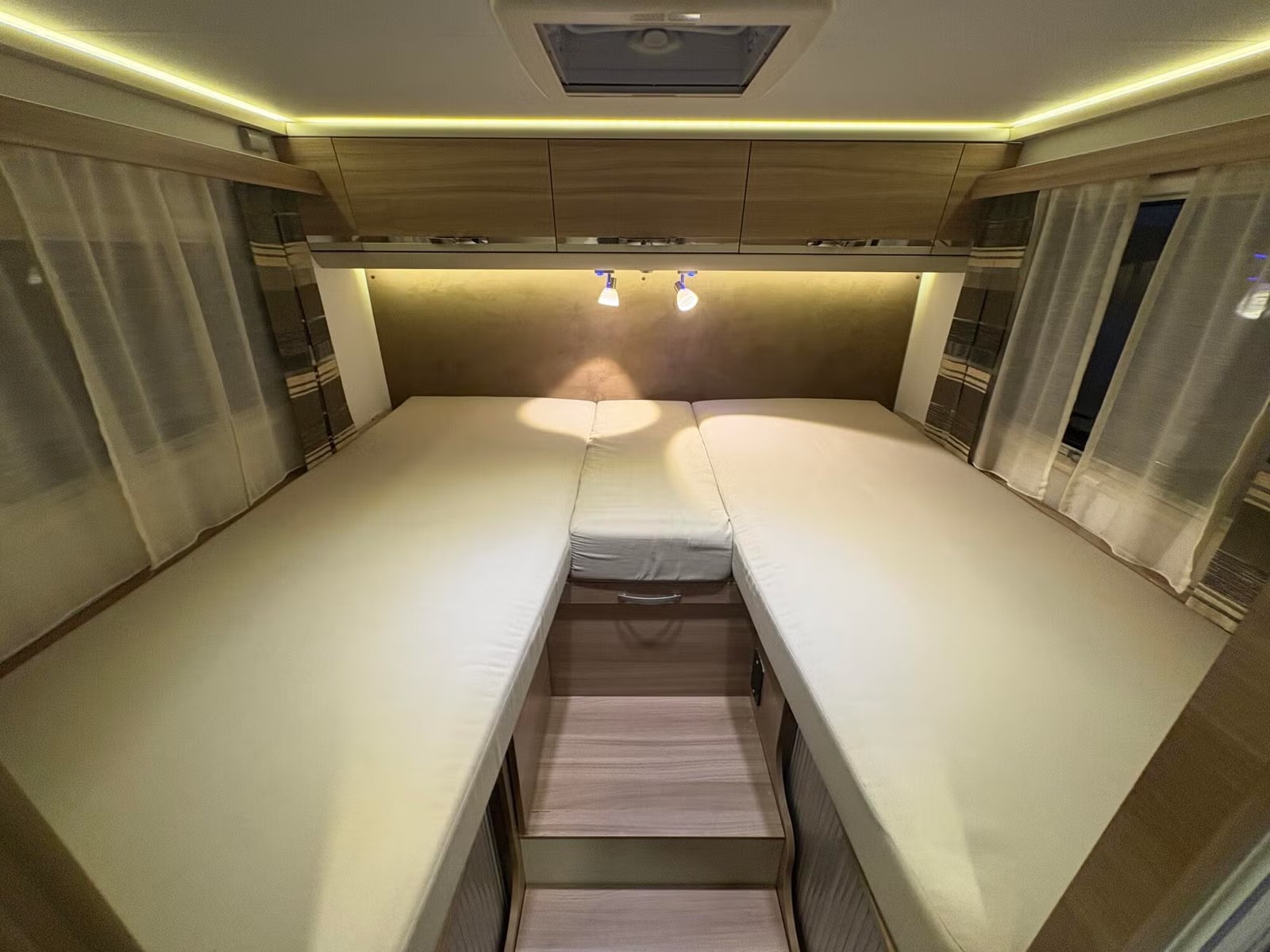 ADRIA MATRIX AXESS M 670SL - Image 18