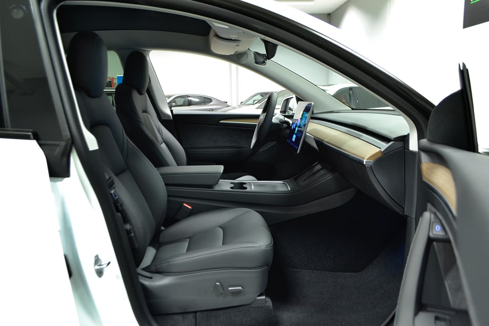 TESLA MODEL Y GRANDE AUTONOMIE - Image 10