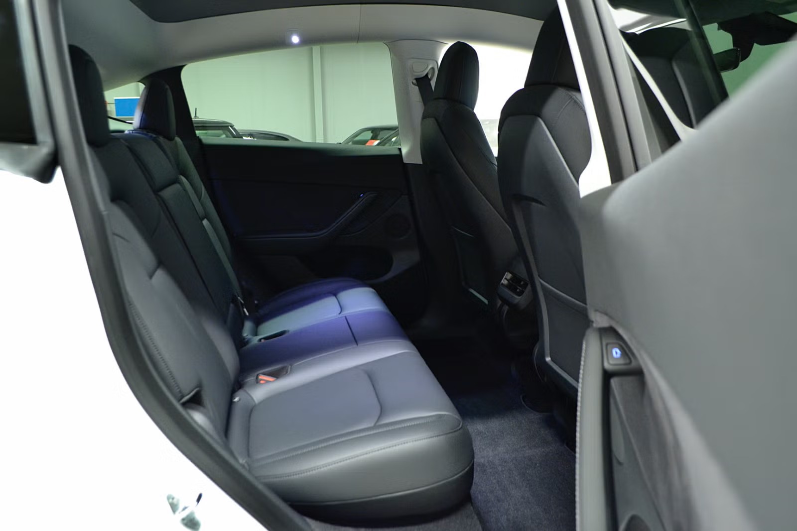 TESLA MODEL Y GRANDE AUTONOMIE - Image 16