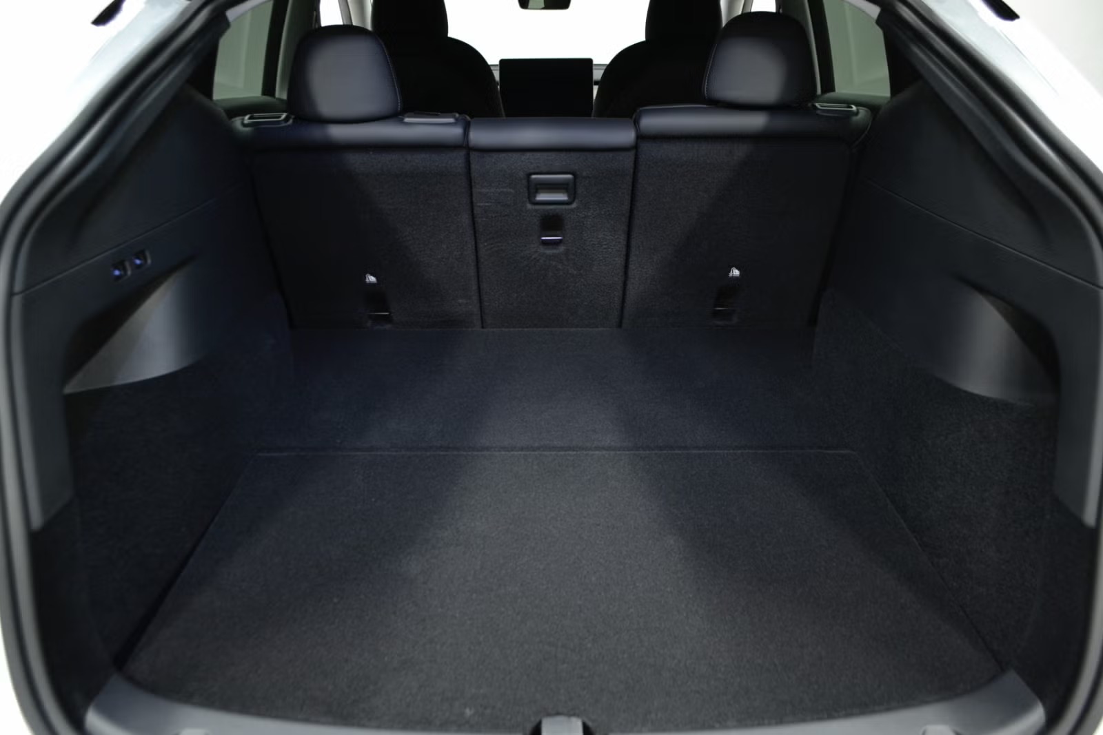 TESLA MODEL Y GRANDE AUTONOMIE - Image 18