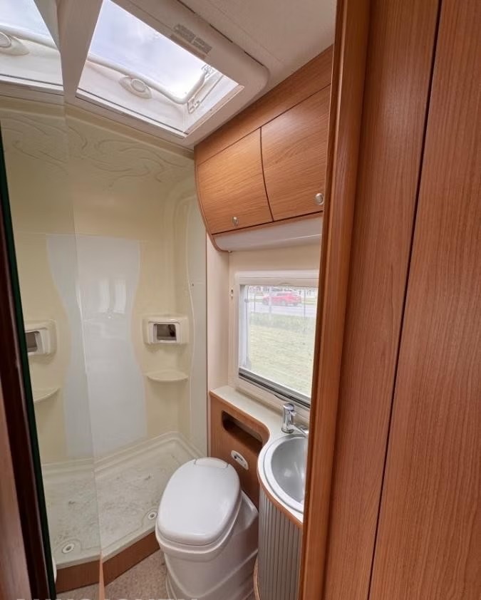 ADRIA ADRIATIK VISION I 667 SP - Image 15