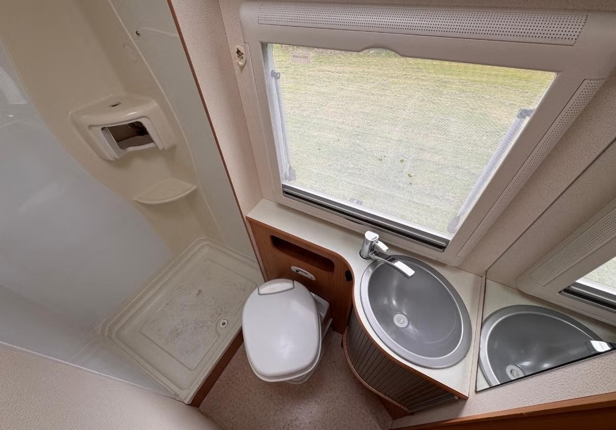 ADRIA ADRIATIK VISION I 667 SP - Image 17