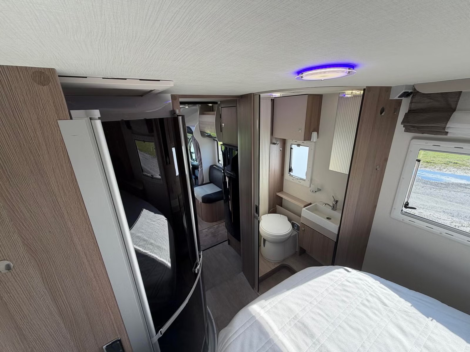 CHALLENGER 377 GENESIS - Image 16