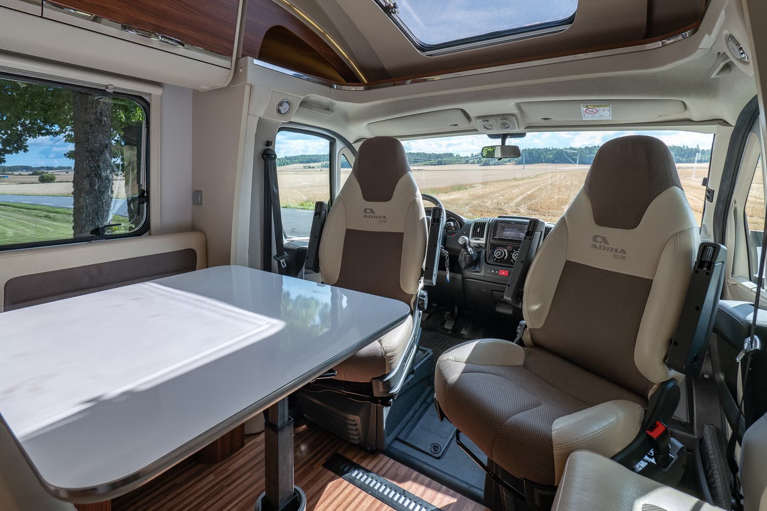 ADRIA MATRIX M 670 SL - Image 9