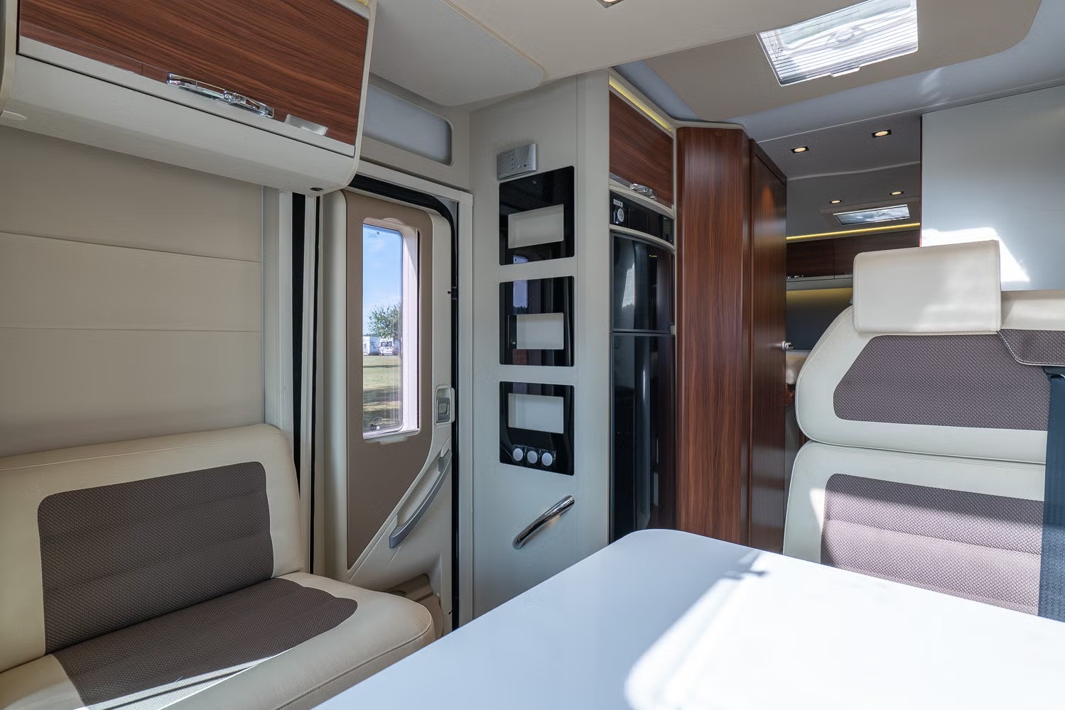 ADRIA MATRIX M 670 SL - Image 11