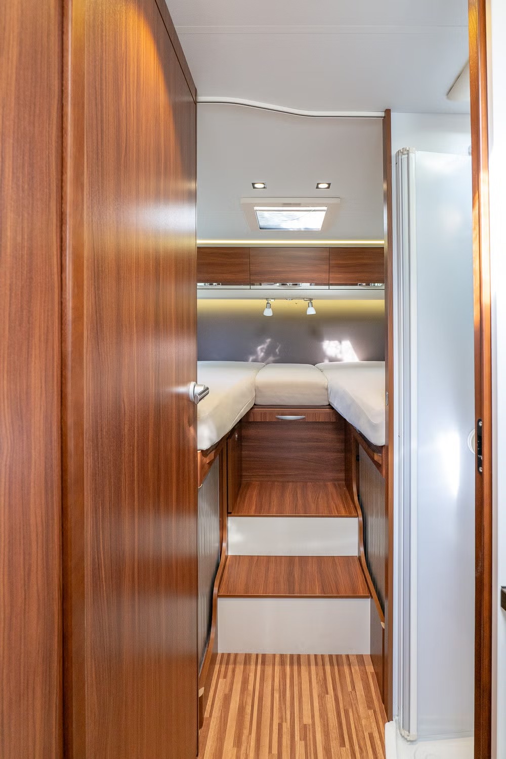 ADRIA MATRIX M 670 SL - Image 18