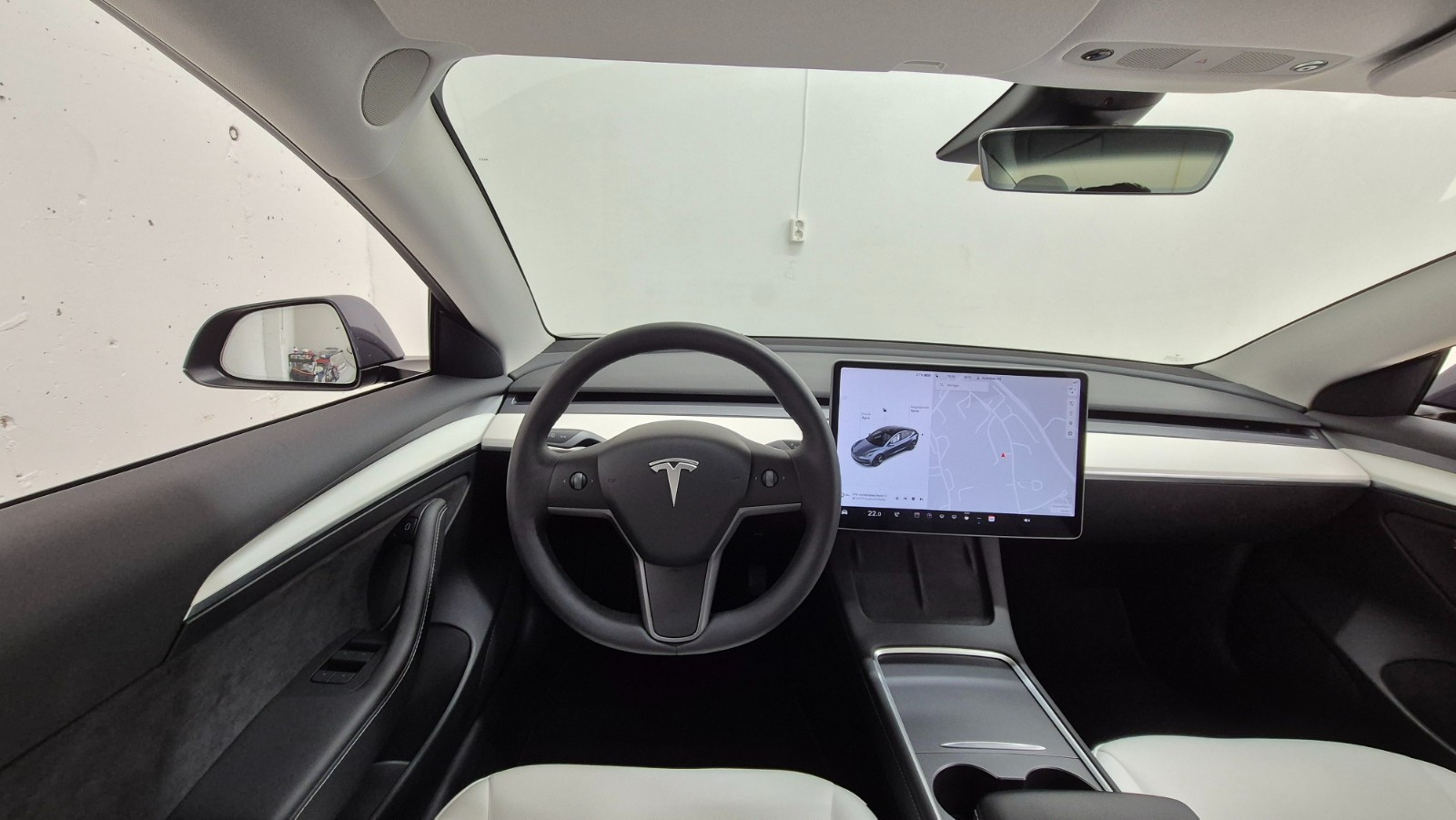 TESLA MODEL 3 LONG RANGE DUAL MOTOR - Image 14